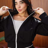 Off-Duty Modal Set in black