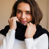 Snow Knit Scarf- Black