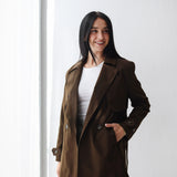 Half Trench coat in brown