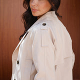 Cropped trench coat - beige