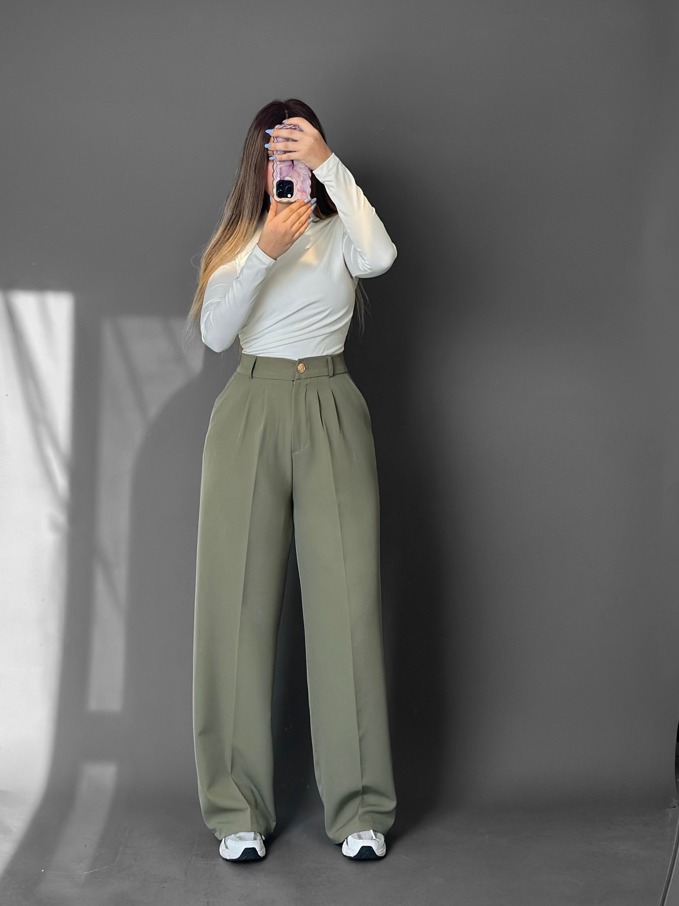 Elastic waist wide-leg pants
