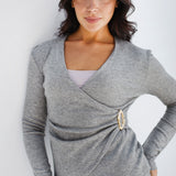 Crossover set in gray