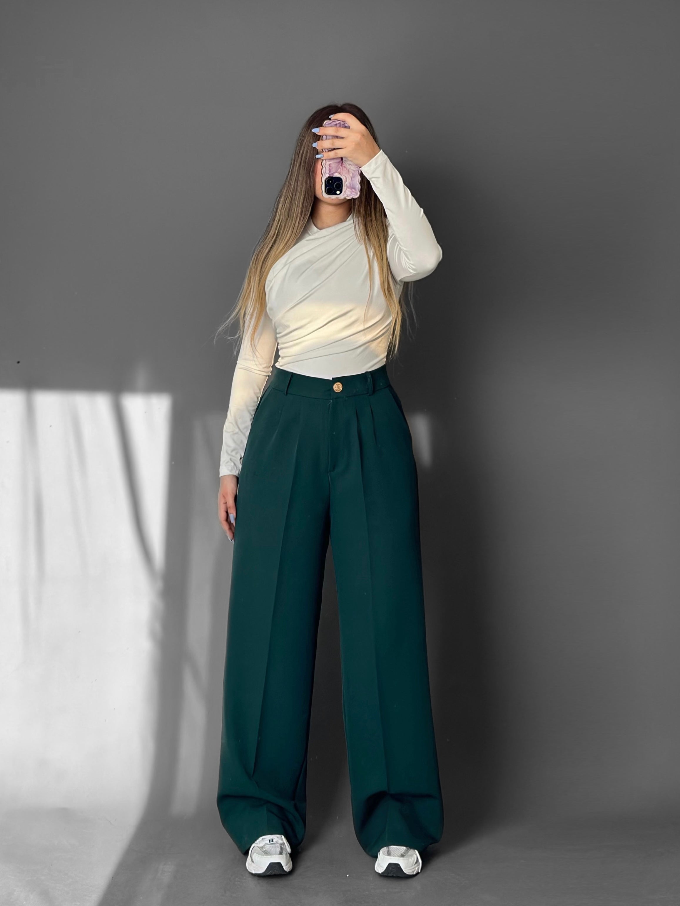 Elastic waist wide-leg pants