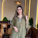 Linen shirt in olive