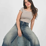 Mid Rise Wide Leg Street jeans