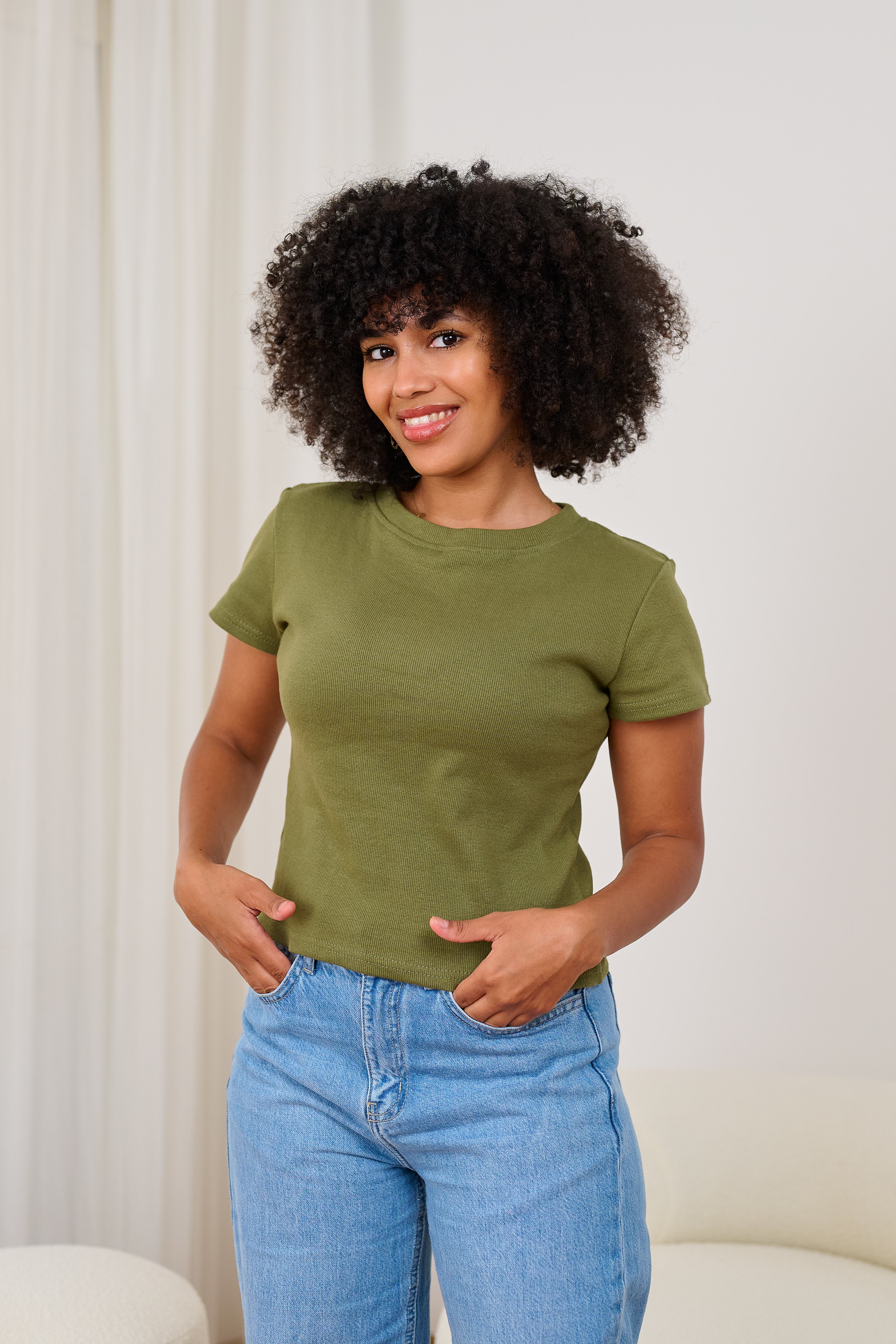 Short sleeves Ripped top