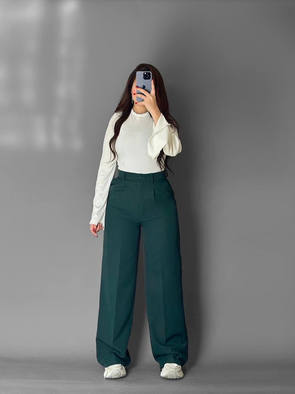 Wide leg pants